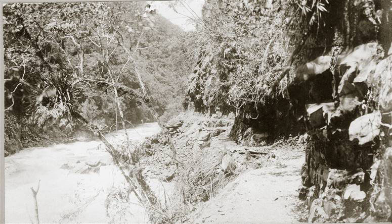 061-5