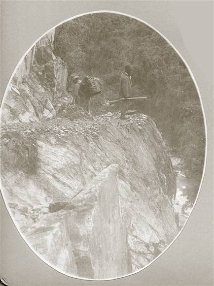 062-3
